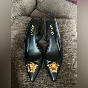 Versace Medusa Insignia leather slingback